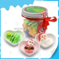 снежен човек във формата на maeshmallow в 